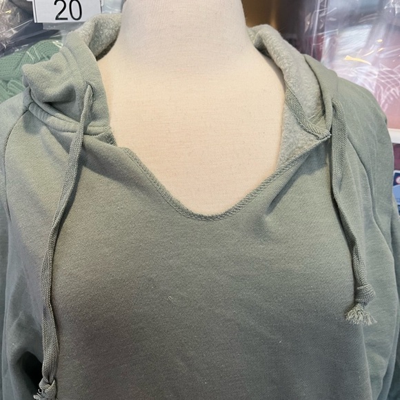 Independent Trading Co Tops - Soft Hoodie